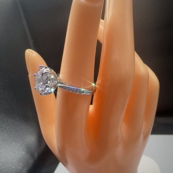 Round Cut Simulated Diamond Silver Tone Engagement Ring 4CT - Picture 10 of 10